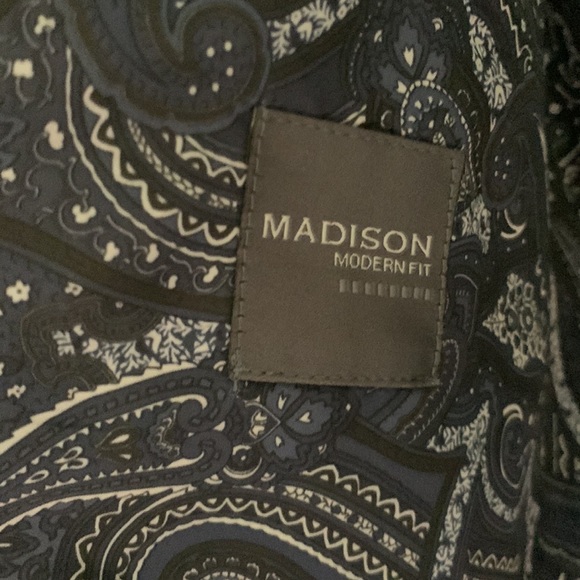 Madison modern fit men’s faux velvet sports coat - Picture 5 of 5